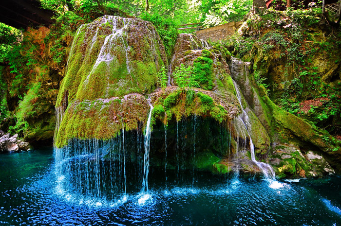 Cascada Bigar en Rumanía