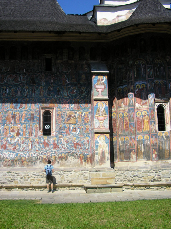Los frescos de la iglesia pintada de Moldovita